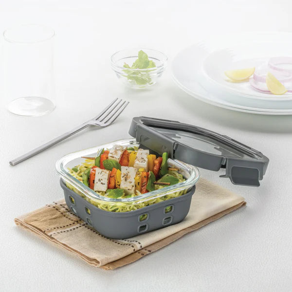 Borosil Klip n Store Plus Square Borosilicate Glass Container & Lid