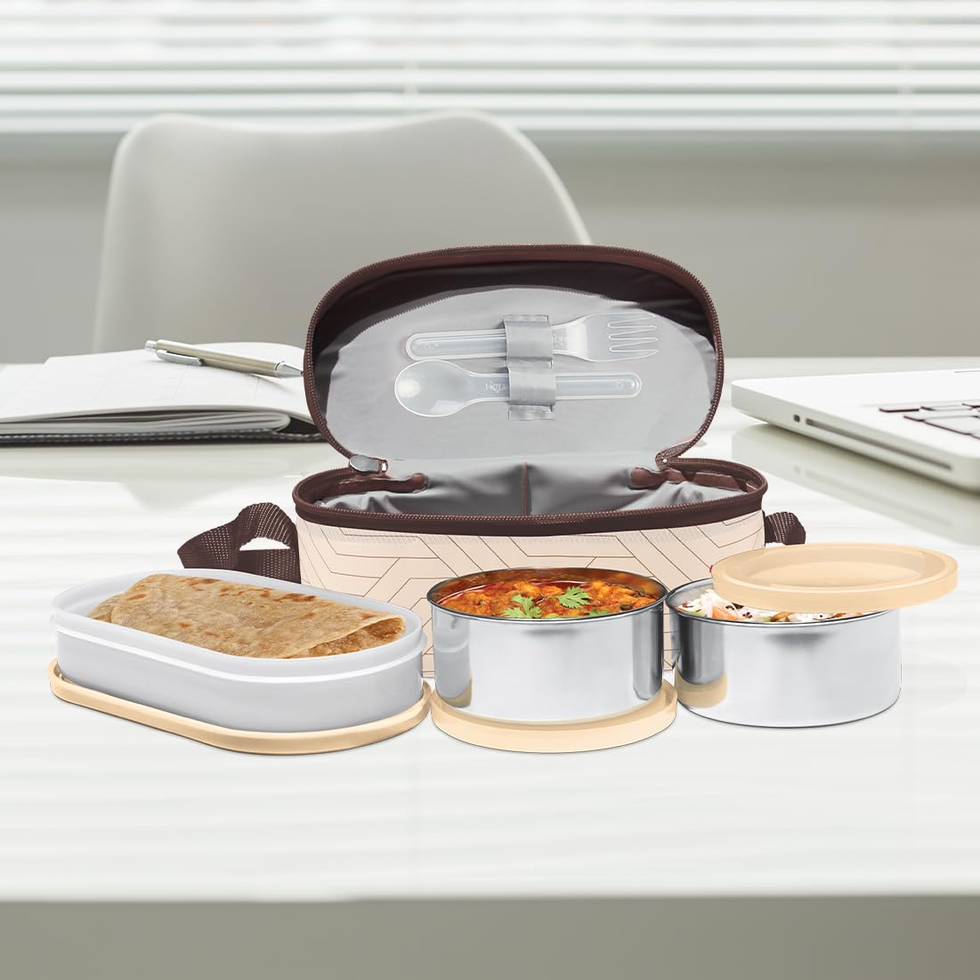 Milton Executive Lunch Set with 2*280ml Containers, 1*450ml Container and 1 Bag