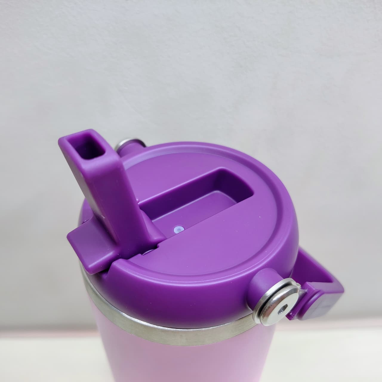 Dubblin Rage 800ml Thermal Vacuum Insulated Mug with Straw