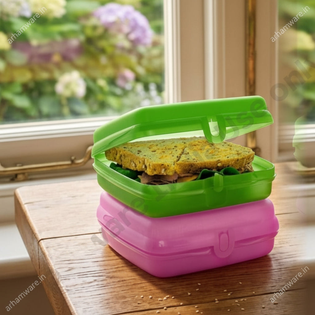 Tupperware Sandwich Keeper - Set Of 2