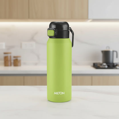 Milton Dual Flow 600 Thermal Vacuum Insulated Bottle with Straw