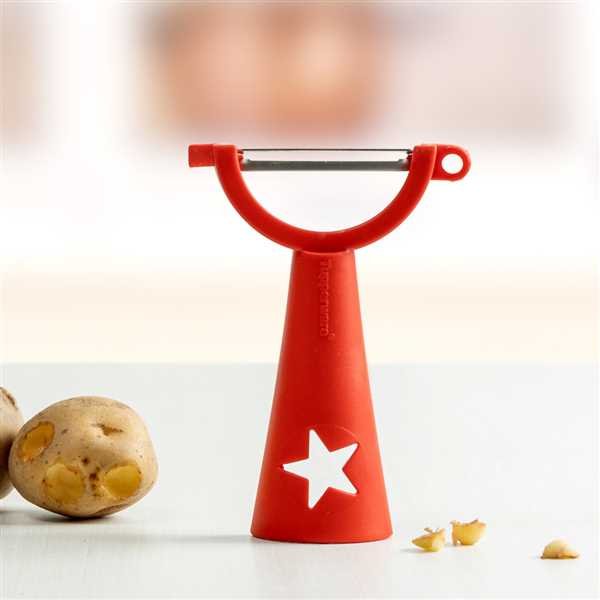 Tupperware Vegetable Peeler @ Buy 3 Get 1 Free